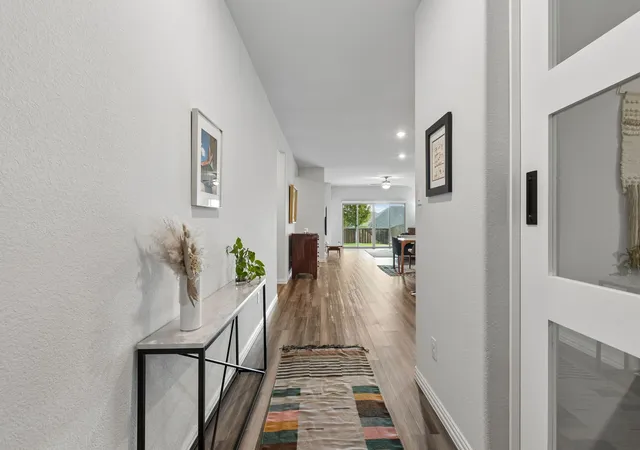 Photo 3 of Single family home for sale at 5549 Cypress Willow Bnd, Fort Worth, TX 76126 | MLS# 21400609 | Listing updated on 2026-10-01