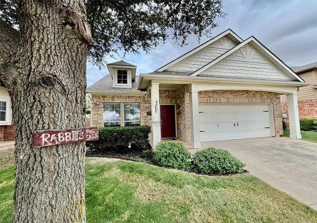Photo 1 of Single family home for sale at 504 Winbridge Ln, Haslet, TX 76052 | MLS# 21400624 | Listing updated on 2026-10-09