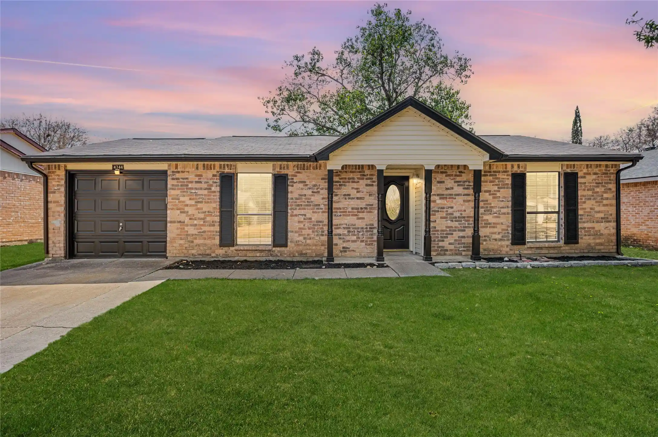 Photo 1 of Sale Pending at 4744 China Rose Dr, Fort Worth, TX 76137 | MLS# 21400673 | Listing updated on 2026-10-30