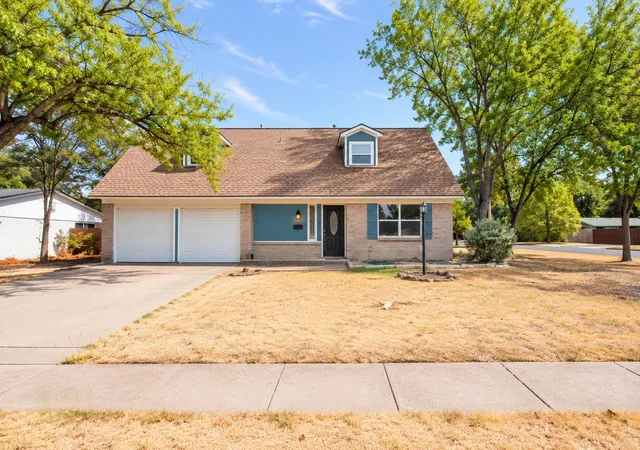 Photo 2 of Single family home for sale at 8708 Flicker Ln, Dallas, TX 75238 | MLS# 21395518 | Listing updated on 2026-10-10