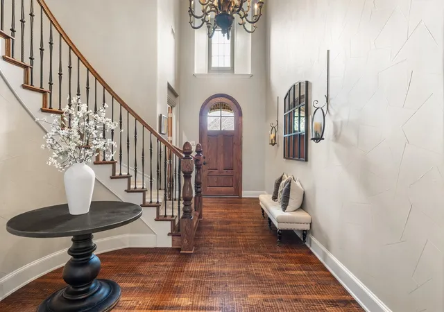 Photo 4 of Single family home for sale at 5209 Saddle Dr, Flower Mound, TX 75028 | MLS# 21375948 | Listing updated on 2026-10-08