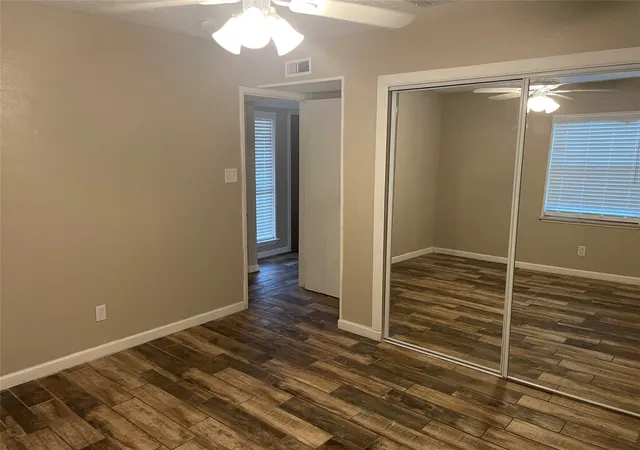 Photo 4 of Single family home for sale at 3916 Longmeadow Way, Fort Worth, TX 76133 | MLS# 21400726 | Listing updated on 2026-10-05
