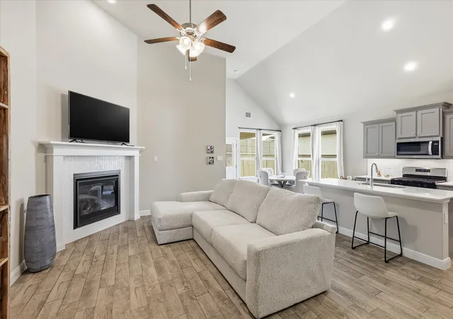 Photo 3 of Single family home for sale at 1212 Trailblazer Way, Justin, TX 76247 | MLS# 21398913 | Listing updated on 2026-10-05