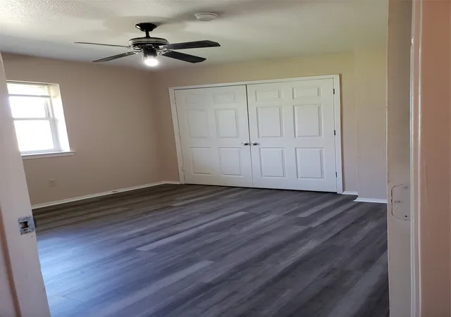 Photo 3 of Single family home for sale at 102 Ave G, Lacy Lakeview, TX 76705 | MLS# 21400750 | Listing updated on 2026-10-01