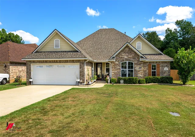 Photo 1 of Single family home for sale at 2010 Briar Holw, Shreveport, LA 71118 | MLS# 21396694 | Listing updated on 2026-10-09