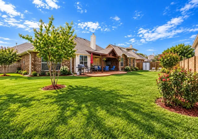 Photo 3 of Single family home for sale at 212 Pinewood Trl, Forney, TX 75126 | MLS# 21400677 | Listing updated on 2026-10-05