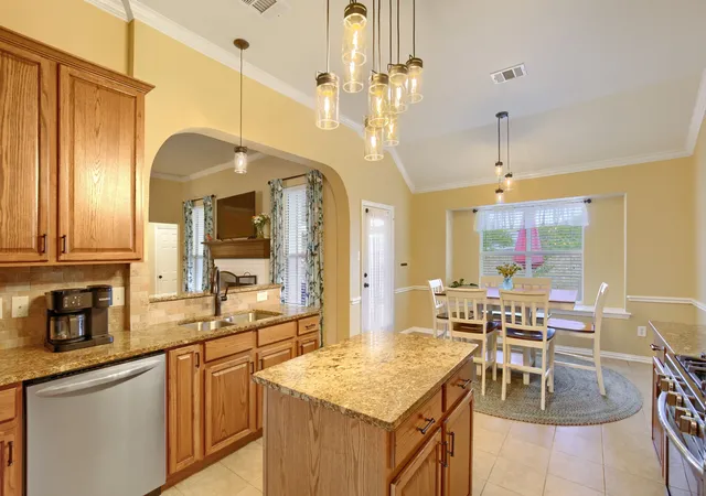 Photo 4 of Single family home for sale at 212 Pinewood Trl, Forney, TX 75126 | MLS# 21400677 | Listing updated on 2026-10-05