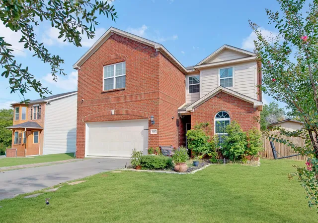 Photo 2 of Single family home for sale at 9607 Windridge Way, Dallas, TX 75217 | MLS# 21400409 | Listing updated on 2026-10-01