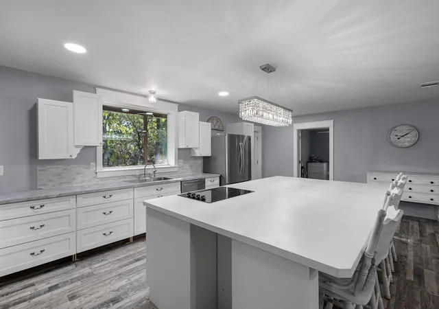 Photo 2 of Single family home for sale at 335 Ponderosa St, Bowie, TX 76230 | MLS# 21367717 | Listing updated on 2026-10-01