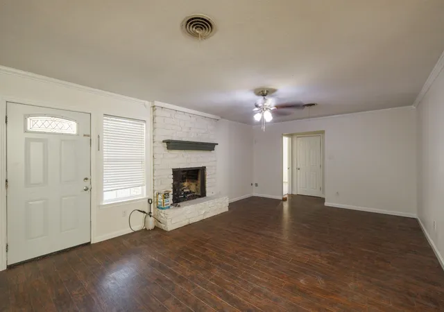 Photo 2 of Single family home for sale at 3181 Columbia Dr, Abilene, TX 79605 | MLS# 21393070 | Listing updated on 2026-10-07