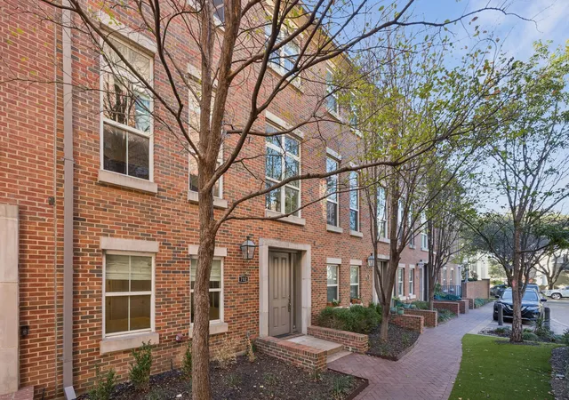 Condo for sale at 7700 Eastern Ave #702, Dallas, TX 75209 | MLS# 21399028