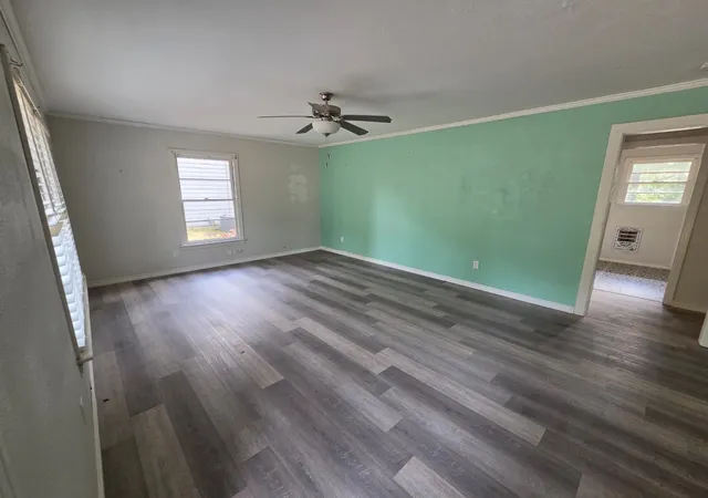 Photo 3 of Single family home for sale at 1007 N Montgomery St, Gilmer, TX 75644 | MLS# 21400353 | Listing updated on 2026-10-08