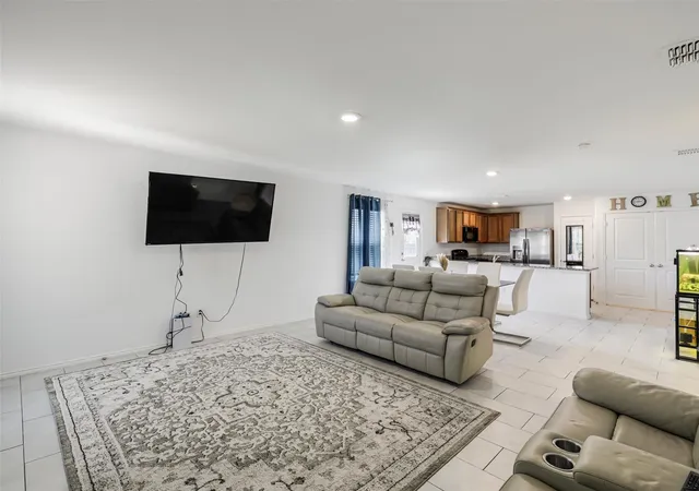 Photo 4 of Single family home for sale at 2932 Dora Dr, Fort Worth, TX 76119 | MLS# 21398278 | Listing updated on 2026-10-01