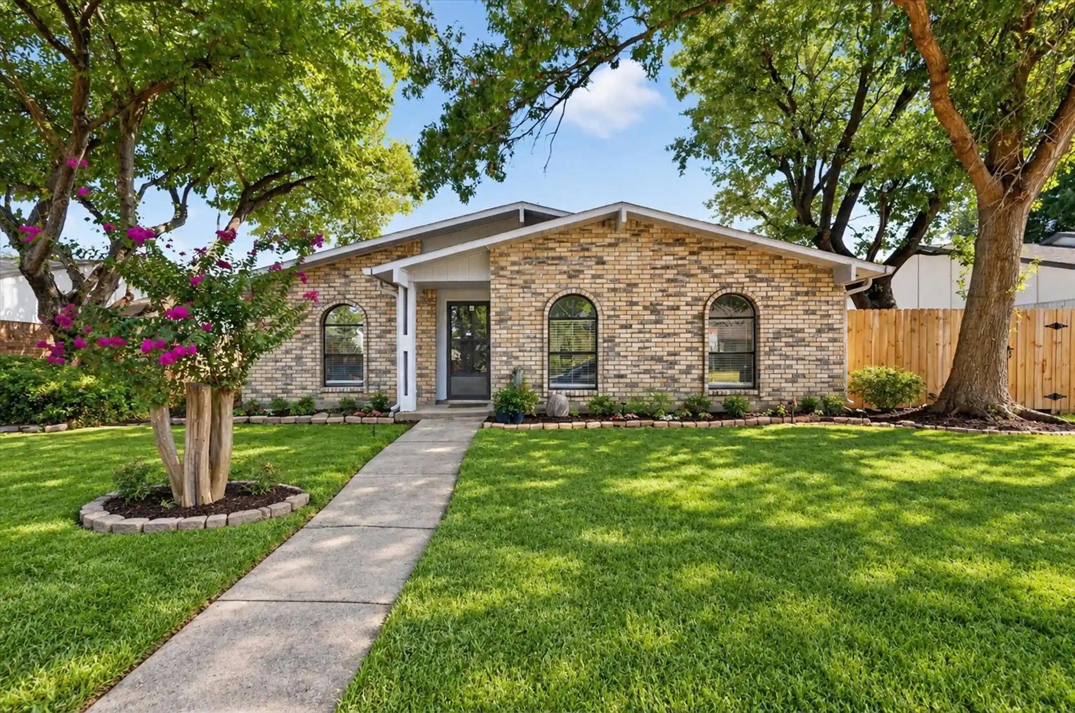 Photo 1 of Single family home for sale at 3118 San Diego Dr, Dallas, TX 75228 | MLS# 21392898 | Listing updated on 2026-10-19