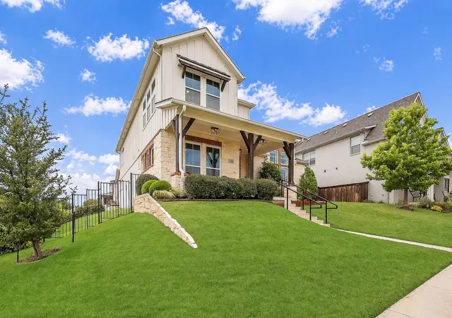 Photo 2 of Single family home for sale at 13616 Walsh Ave, Aledo, TX 76008 | MLS# 21400813 | Listing updated on 2026-10-08