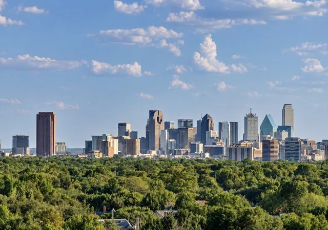 Condo for sale at 6335 W Northwest Hwy #918, Dallas, TX 75225 | MLS# 21382017