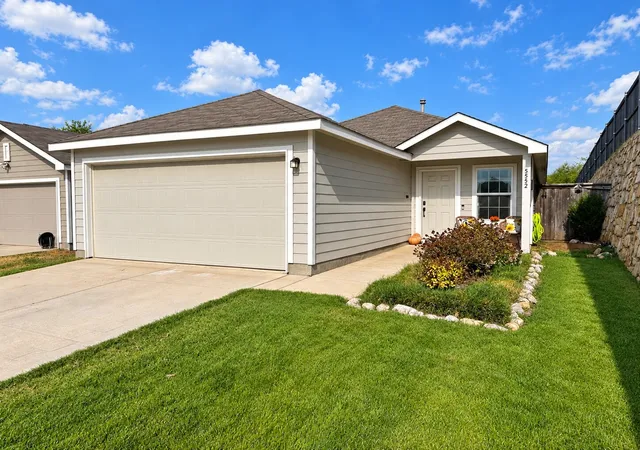 Photo 1 of Single family home for sale at 5552 Hepburn St, Forney, TX 75126 | MLS# 21398819 | Listing updated on 2026-10-02