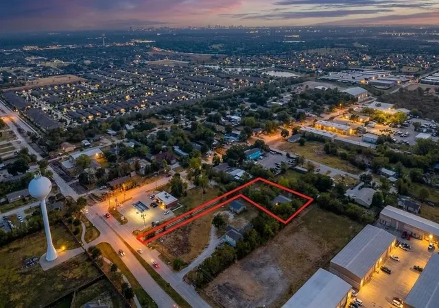 Photo 3 of Single family home for sale at 203d Kings Rd, Frisco, TX 75036 | MLS# 21392907 | Listing updated on 2026-10-10