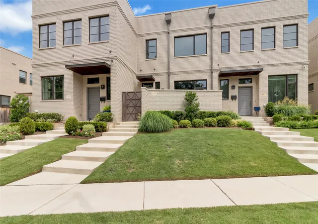 Photo 1 of Townhouse for sale at 3634 Tulsa Way, Fort Worth, TX 76107 | MLS# 21400911 | Listing updated on 2026-10-04