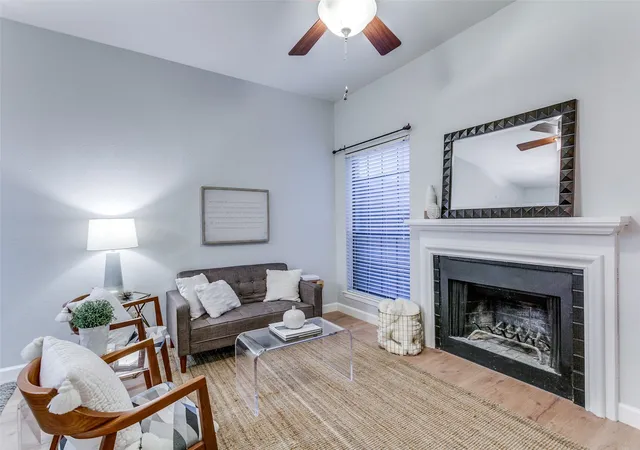 Photo 3 of Condo for sale at 3904 Rawlins St #111, Dallas, TX 75219 | MLS# 21394086 | Listing updated on 2026-10-05