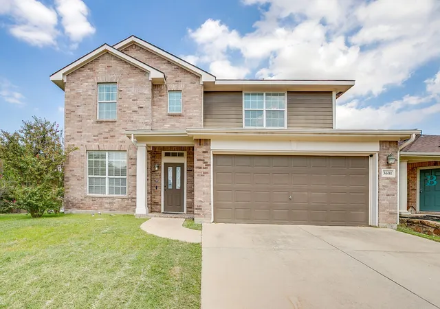 Photo 1 of Single family home for sale at 3601 Hudgins Ranch Rd, Roanoke, TX 76262 | MLS# 21397713 | Listing updated on 2026-10-10