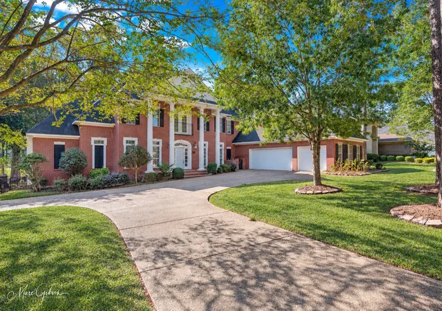 Photo 1 of Single family home for sale at 10690 Longfellow Tr, Shreveport, LA 71106 | MLS# 21389705 | Listing updated on 2026-10-02