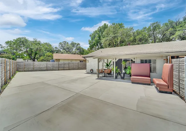 Photo 2 of Single family home for sale at 3301 Excalibur Cir, Garland, TX 75044 | MLS# 21400897 | Listing updated on 2026-10-02