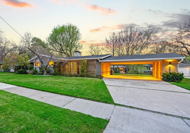 Photo 3 of Single family home for sale at 6631 Ridgemont Dr, Dallas, TX 75214 | MLS# 21388657 | Listing updated on 2026-10-07