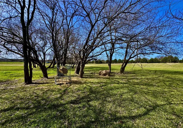 Photo 3 of Single family home for sale at 4081 Fm 2736, Campbell, TX 75422 | MLS# 21399759 | Listing updated on 2026-10-09