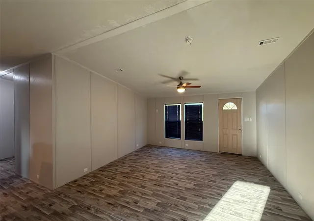 Photo 2 of Manufactured home for sale at 144 Wheelis Loop, Decatur, TX 76234 | MLS# 21401055 | Listing updated on 2026-10-02