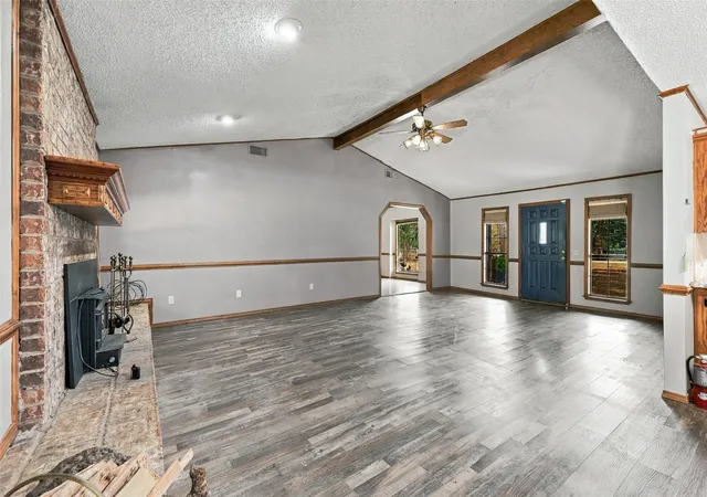 Photo 4 of Single family home for sale at 180 N Fm 911, Avery, TX 75554 | MLS# 21398071 | Listing updated on 2026-10-02