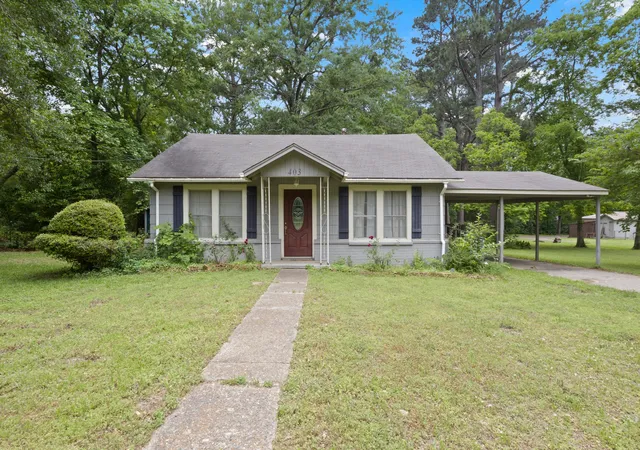 Photo 3 of Single family home for sale at 403 Pace St, Naples, TX 75568 | MLS# 21401256 | Listing updated on 2026-10-02