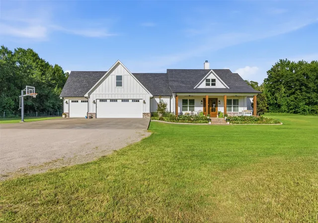 Photo 2 of Single family home for sale at 317 Private Rd 4351, Gilmer, TX 75644 | MLS# 21401161 | Listing updated on 2026-10-02
