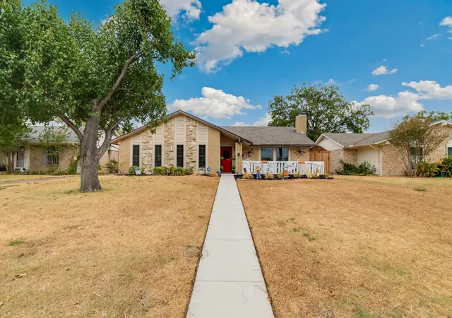 Photo 3 of Single family home for sale at 2217 Homestead Pl, Garland, TX 75044 | MLS# 21401301 | Listing updated on 2026-10-09