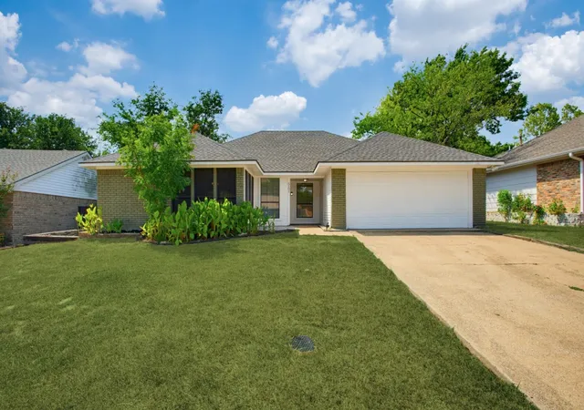 Photo 2 of Single family home for sale at 5101 Brookview Dr, Sachse, TX 75048 | MLS# 21381937 | Listing updated on 2026-10-05