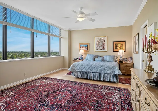 Listing Photo 4 - Condo for sale in building located at 6335 W Nw Hwy, Dallas, TX 75225 - Unit #1117