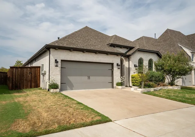 Photo 2 of Single family home for sale at 7520 Whisterwheel Way, Fort Worth, TX 76123 | MLS# 21383028 | Listing updated on 2026-10-02