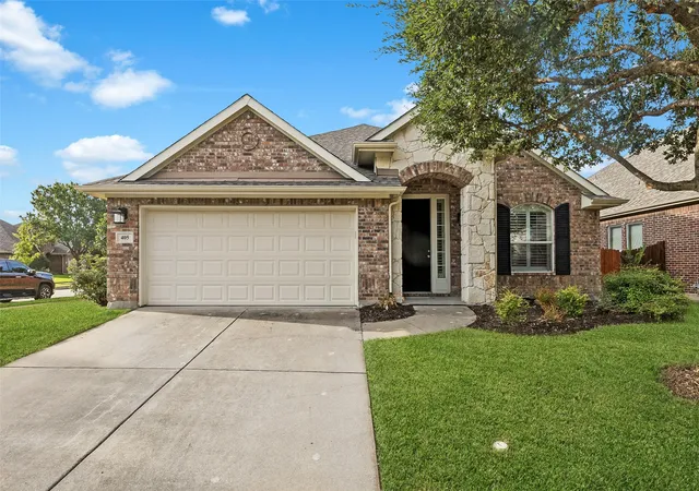 Photo 1 of Single family home for sale at 405 Highland Ridge Dr, Wylie, TX 75098 | MLS# 21399957 | Listing updated on 2026-10-04