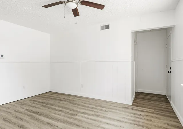 Photo 3 of Single family home for sale at 1306 N Floyd Rd, Richardson, TX 75080 | MLS# 21392575 | Listing updated on 2026-10-03
