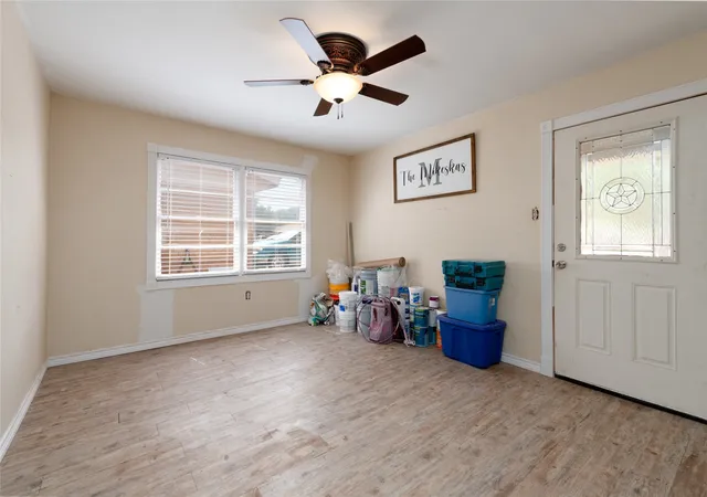 Photo 3 of Single family home for sale at 2001 Westview Dr, Abilene, TX 79603 | MLS# 21387922 | Listing updated on 2026-10-05