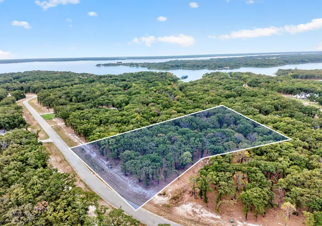 Photo 2 of Land for sale at Tbd Vintage Shore Dr, Quinlan, TX 75474 | MLS# 21399007 | Listing updated on 2026-10-07