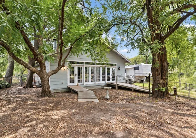Photo 3 of Single family home for sale at 2757 Lancer Rd, Greenville, TX 75401 | MLS# 21401252 | Listing updated on 2026-10-08