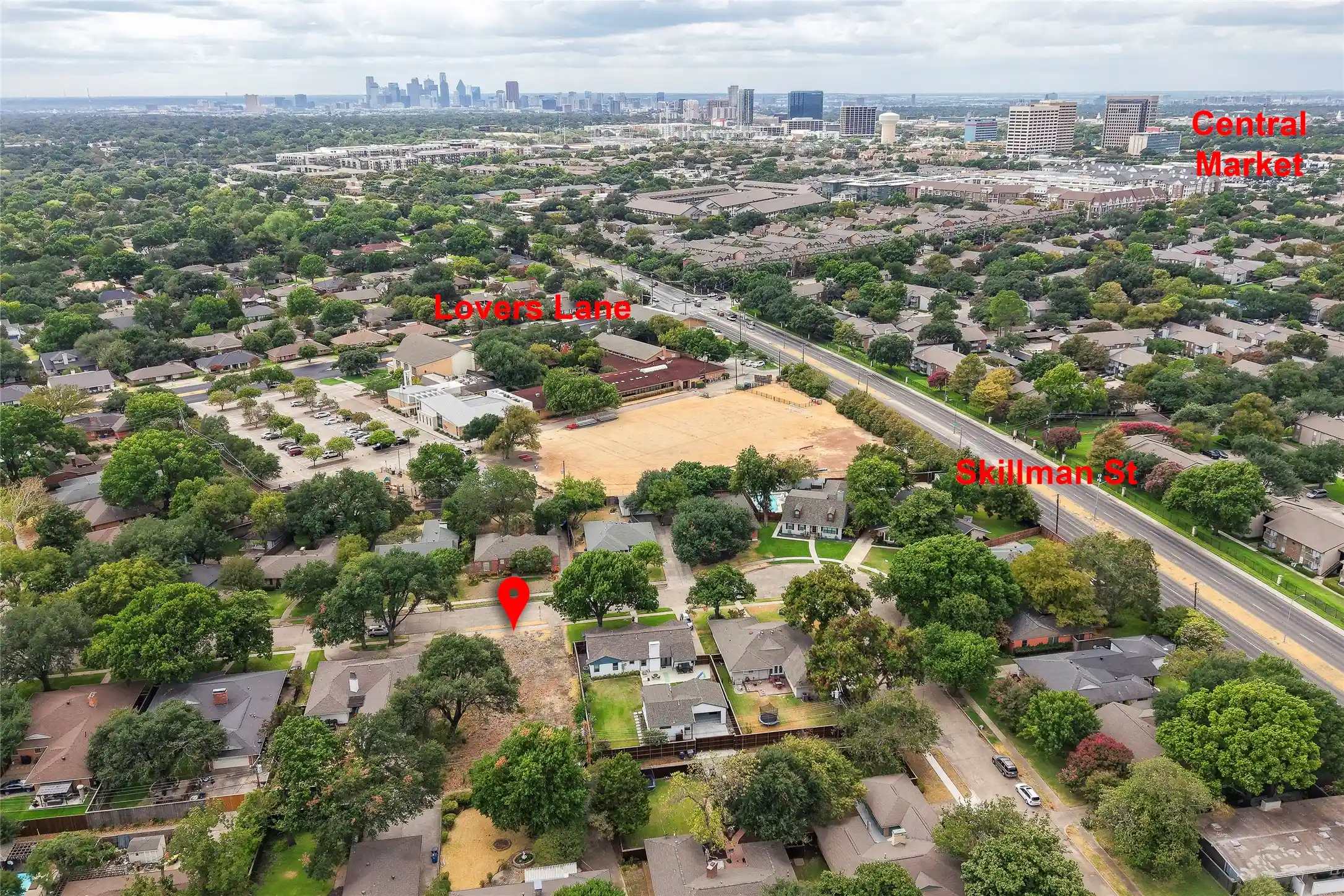 Photo 1 of Land for sale at 6115 Town Hl Ln, Dallas, TX 75214 | MLS# 21401258 | Listing updated on 2026-10-26