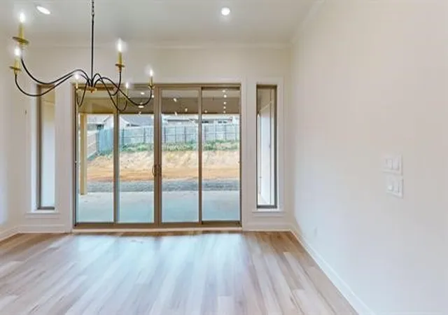 Photo 2 of Single family home for sale at 2511 Windmill Ln, Longview, TX 75601 | MLS# 21401483 | Listing updated on 2026-10-08