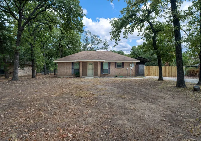 Photo 1 of Single family home for sale at 210 Surveyors Rd, Krugerville, TX 76227 | MLS# 21374619 | Listing updated on 2026-10-02