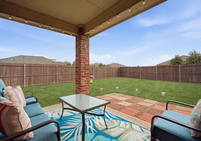 Photo 3 of Single family home for sale at 800 Amber St, Princeton, TX 75407 | MLS# 21398513 | Listing updated on 2026-10-09