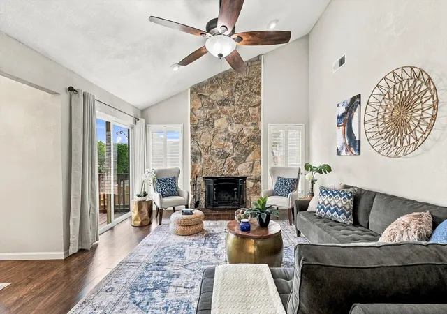 Photo 1 of Single family home for sale at 3713 Dexter Ave, Fort Worth, TX 76107 | MLS# 21401423 | Listing updated on 2026-10-08