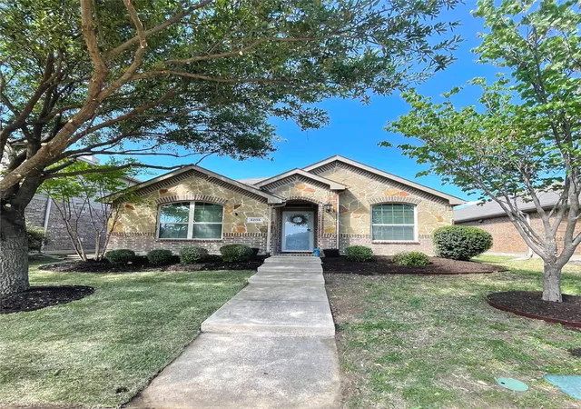 Photo 2 of Single family home for sale at 9205 Wayne St, Cross Roads, TX 76227 | MLS# 21400512 | Listing updated on 2026-10-02