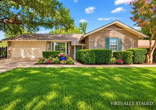 Photo 1 of Single family home for sale at 1228 Farnham Ct E, Irving, TX 75062 | MLS# 21398444 | Listing updated on 2026-10-08