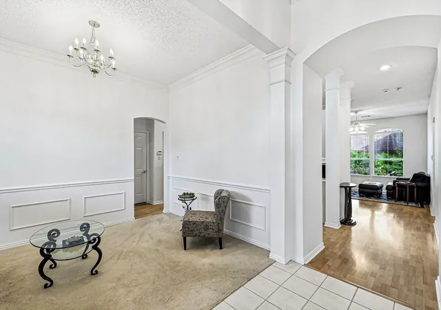 Photo 3 of Single family home for sale at 2900 Woodhaven Dr, Grapevine, TX 76051 | MLS# 21393705 | Listing updated on 2026-10-08